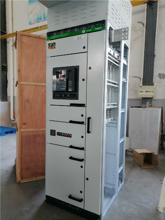 全新一代预智型BlokSeT低压配电柜 得润电气生产的